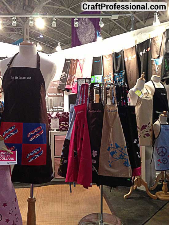 Handmade Accessories Display Ideas and Pictures