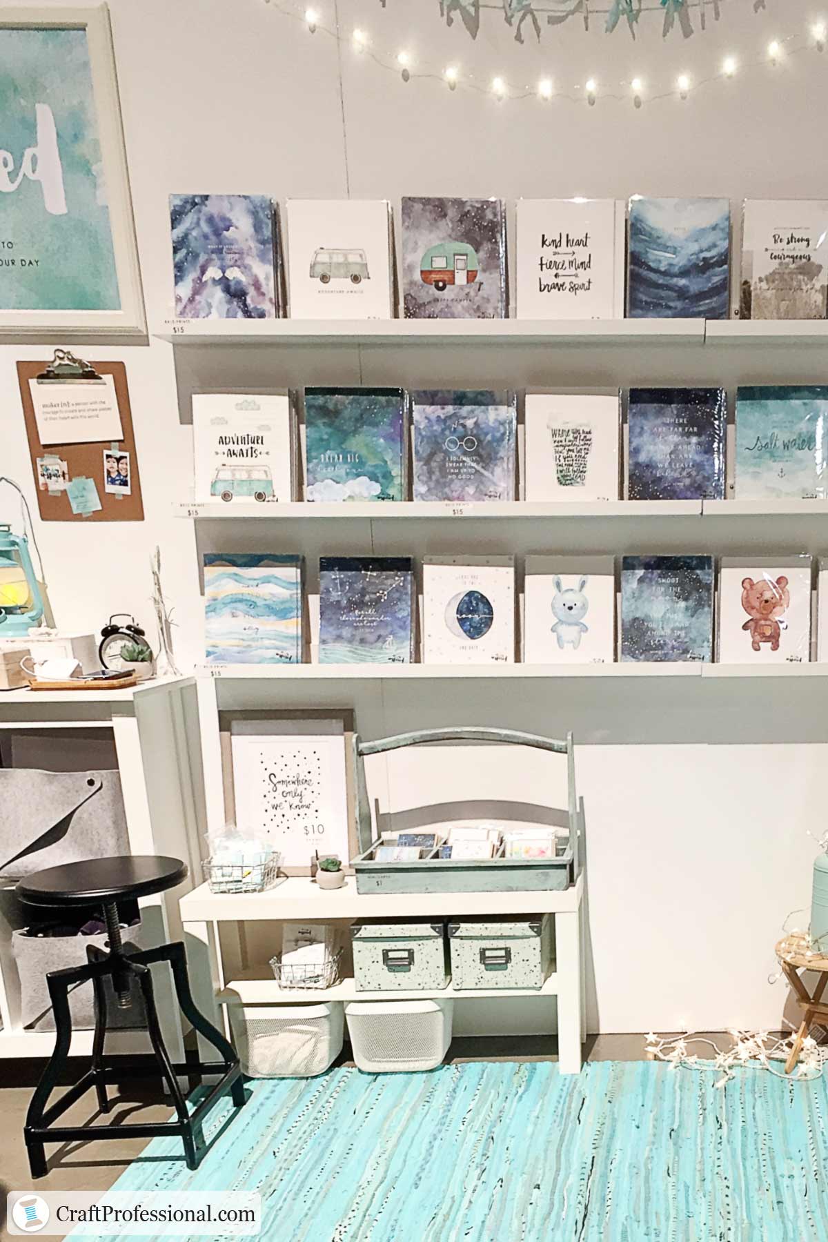 10 Art Show Display Ideas To Show Paintings Prints In A Craft Booth