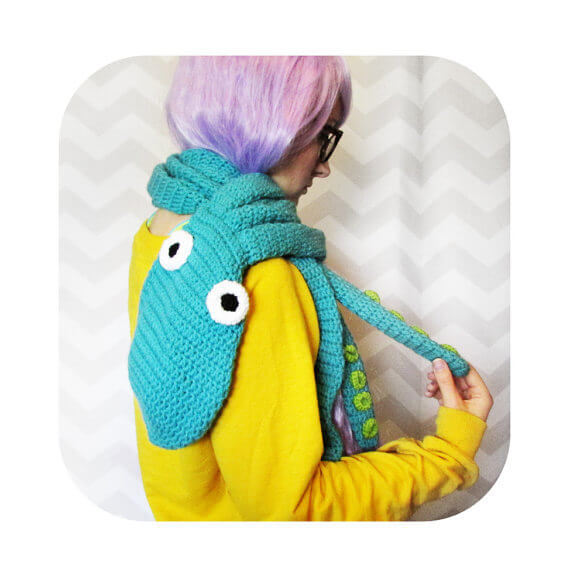 Octopus scarf crochet pattern by Hello Happy